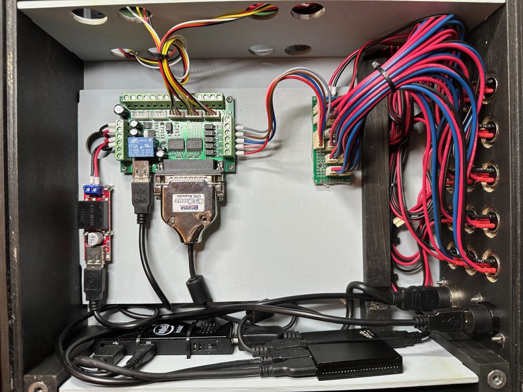 Kontroler frezarki CNC - Własny kontroler do frezarki CNC DIY